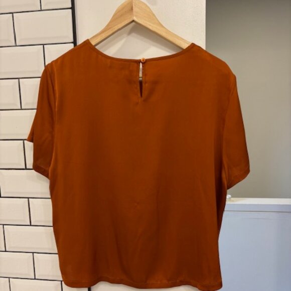 Sophie Grace 'Hannah' Silk Tee - Ochre - Size: L - NEW WITH TAGS - Picture 5 of 5